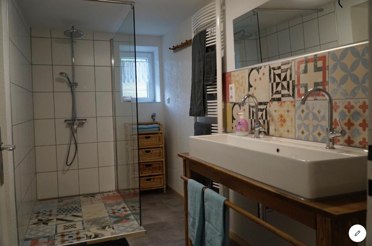 Tarahaus Apartment ซางต์ เกออร์เกน อิม ชวาร์ซวาล์ด ภายนอก รูปภาพ